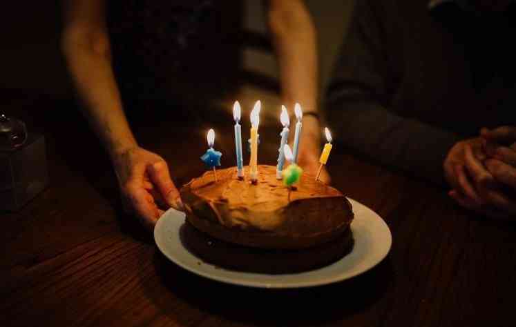 سفارش روتوش عکس تولد تخصصی با جدیدترین تکنیک ها